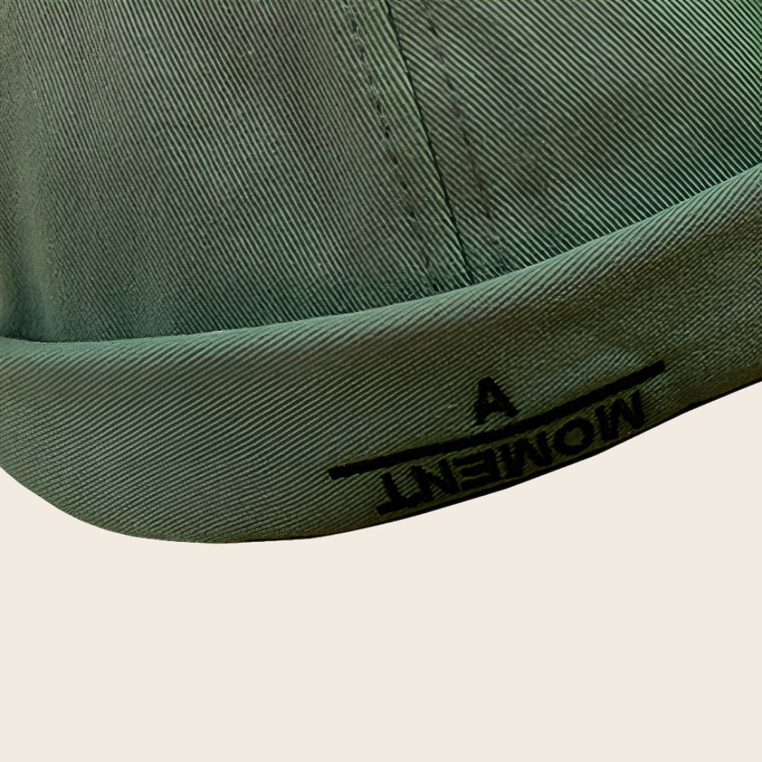 Bonnet Docker "A Moment"
