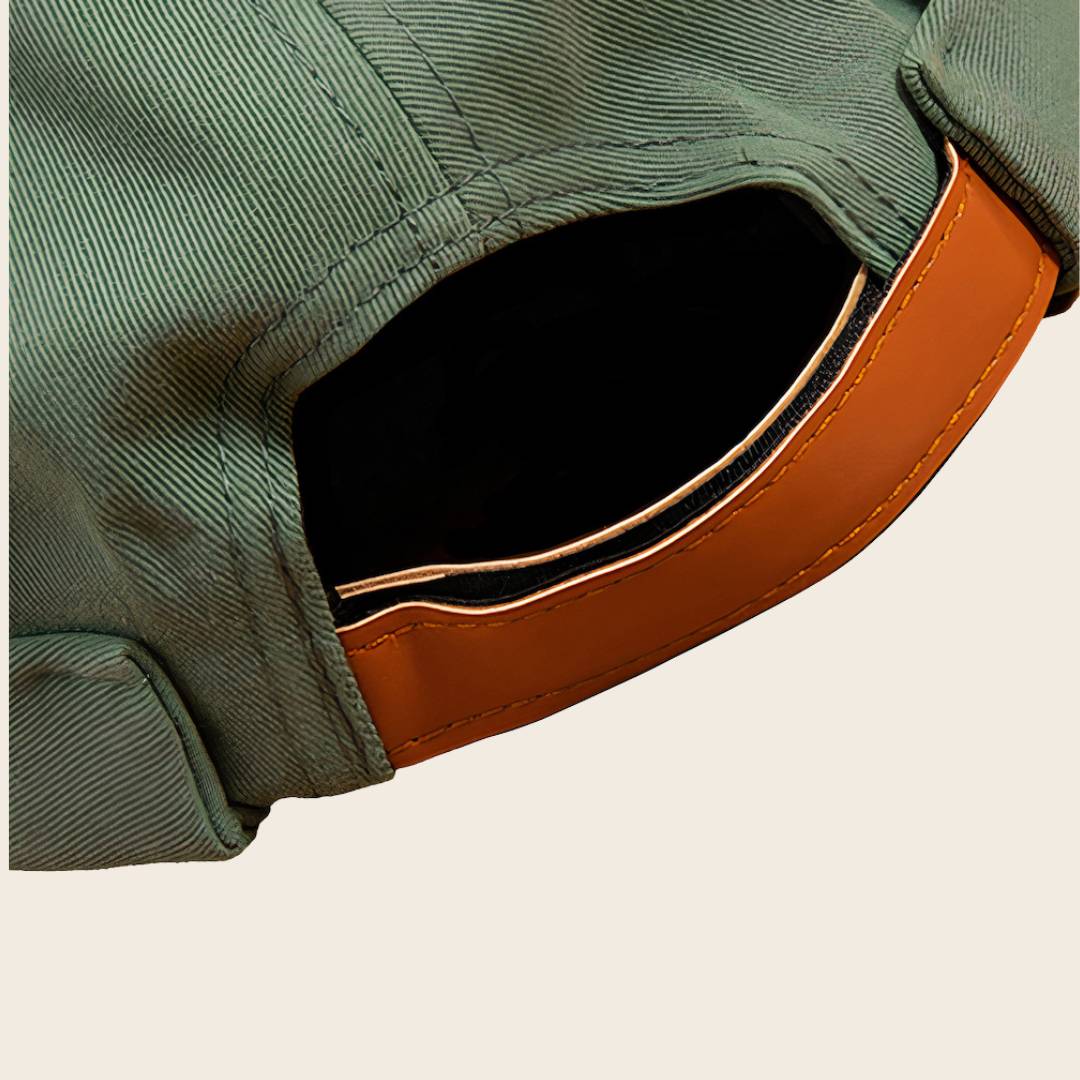 Bonnet Docker "A Moment"