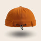 Bonnet docker And orange, vue de dos avec fermeture à cordon