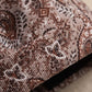 Gros plan sur la matière du bonnet docker Bandana beige