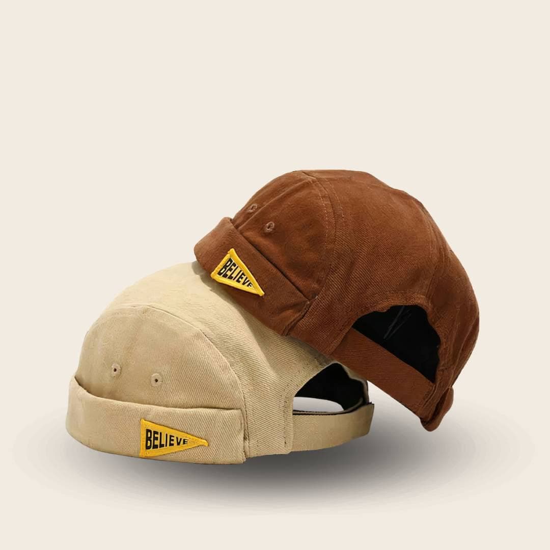Bonnets docker Believe marron et beige superposés