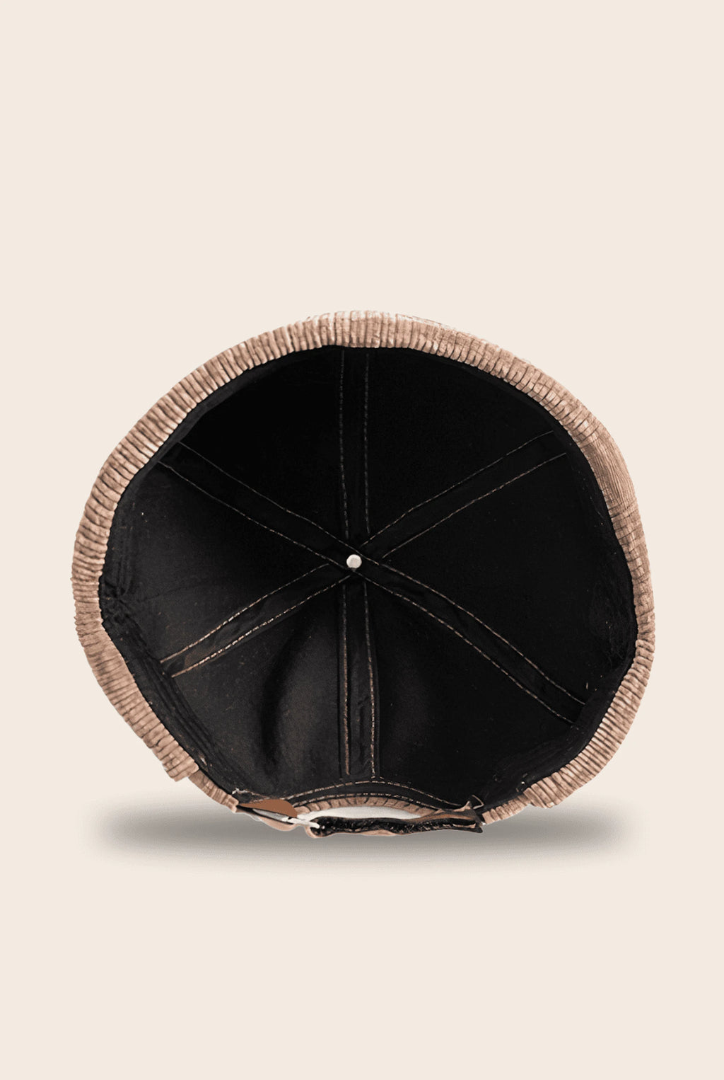 Intérieur du bonnet docker Côtelé, doublure noire