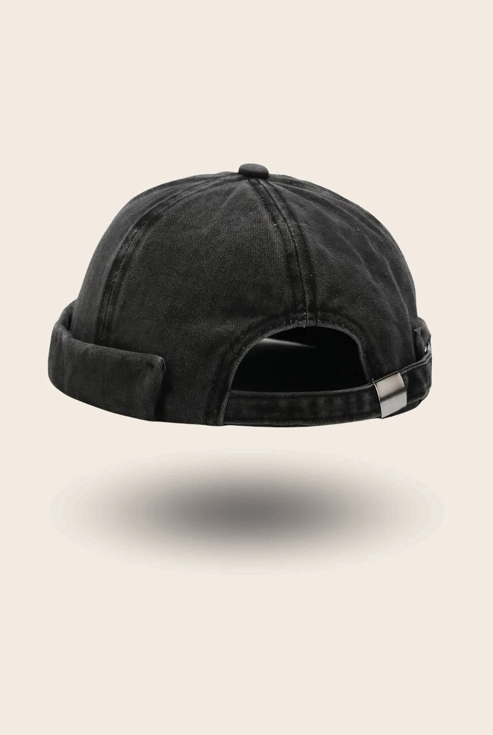 Bonnet docker en coton noir, effet délavé, vue de dos