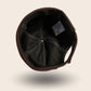 Intérieur du bonnet docker en Velours marron avec étiquette de taille