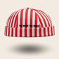 Bonnet docker à Rayures rouge et blanc, brodé We Make The Rules, vue de face