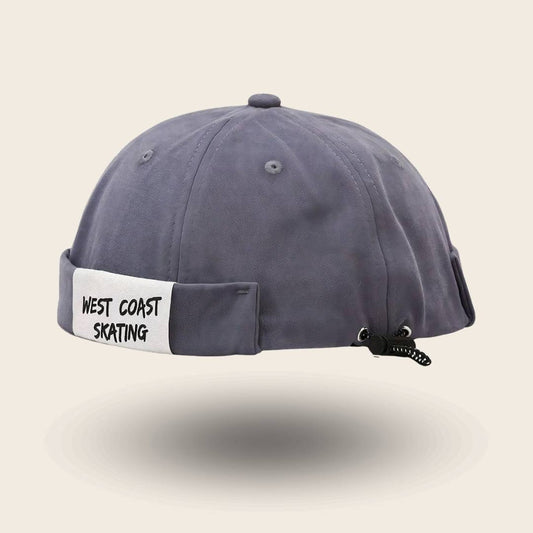 Bonnet docker Skate gris avec patch West Coast Skating, vue de dos