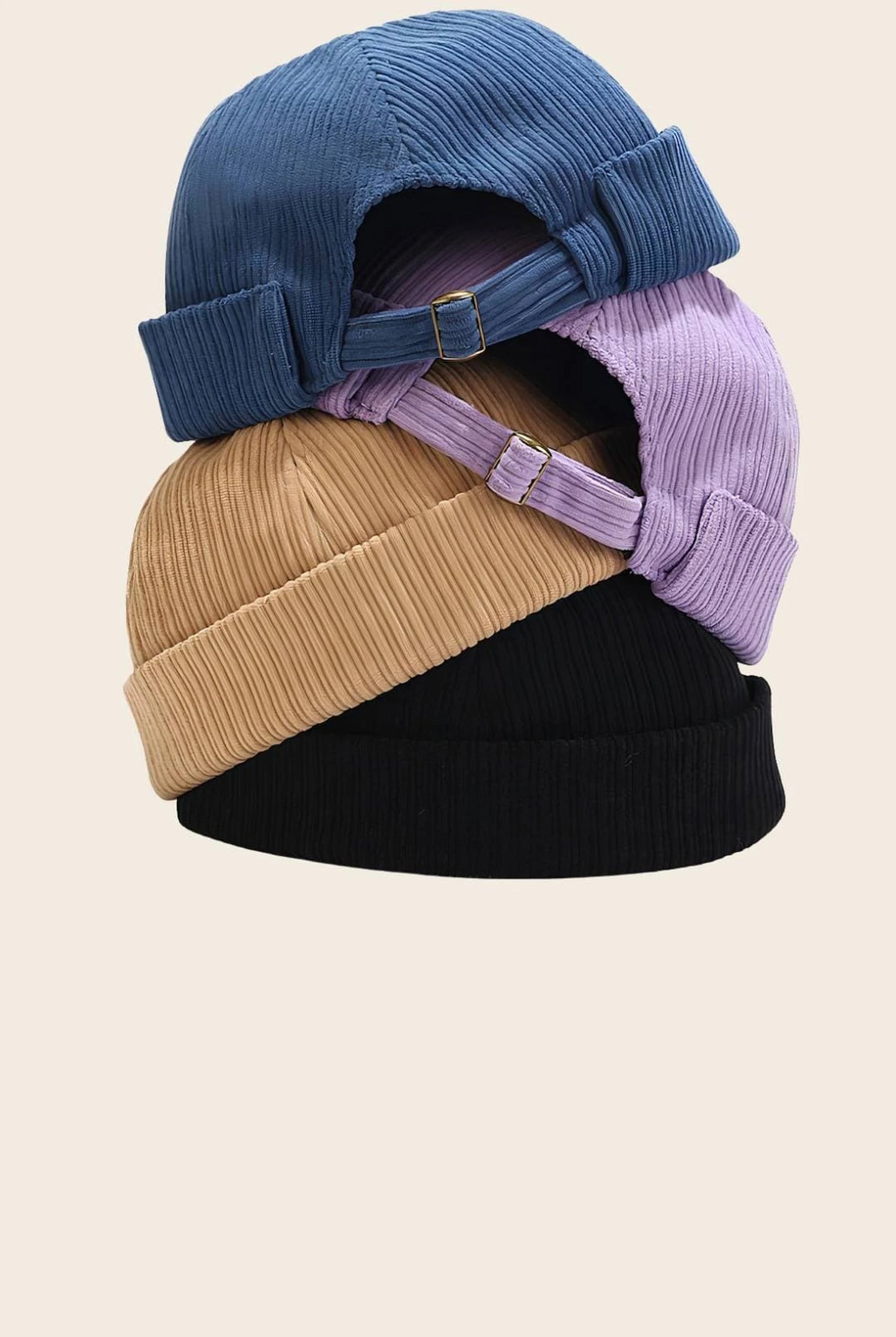 Bonnets docker Velours Côtelé empilés en 4 coloris : marine, lilas, camel et noir