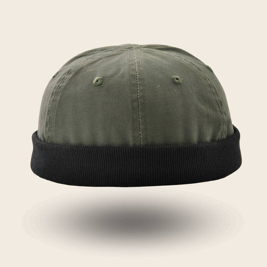 Bonnet docker Vert kaki avec bord en velours côtelé noir, vue de face