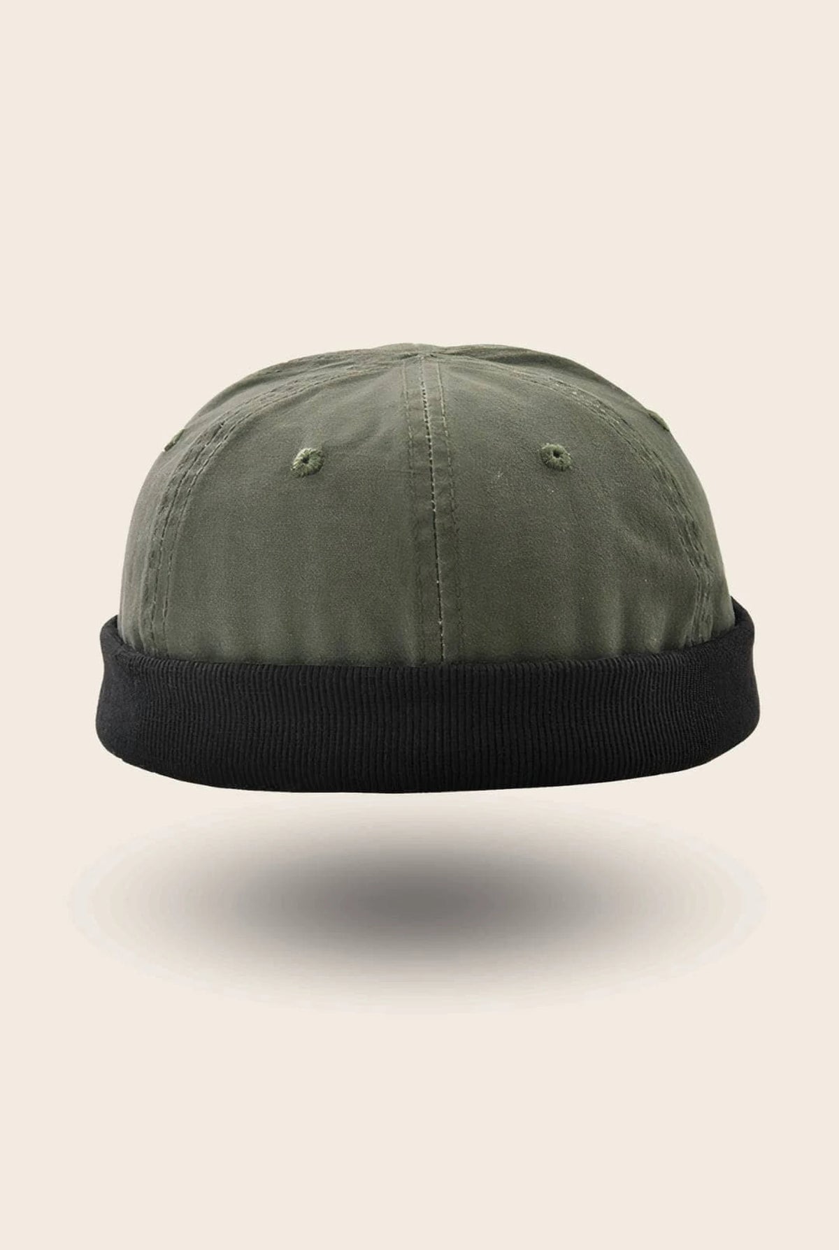 Bonnet docker Vert kaki avec bord en velours côtelé noir, vue de face