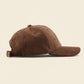 Casquette velour côtelé marron foncé, vue de profil